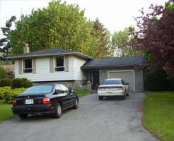 Niagara Cottage properties
